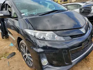 Toyota Estima 2015 Gray