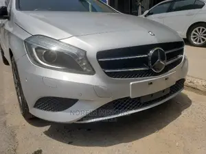 Mercedes-Benz B-Class 2016 Gray