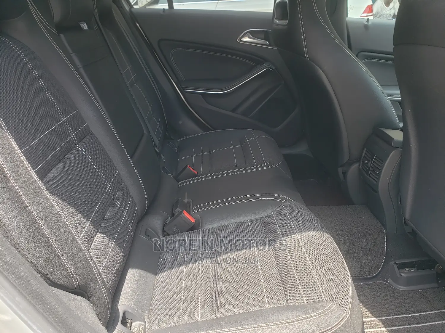Mercedes-Benz B-Class 2016 Gray