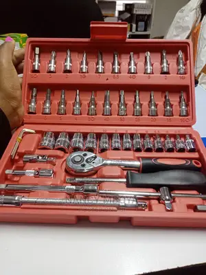 46pcs Socket Wrench Set 1/4