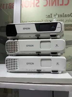 Refurbished Projectors