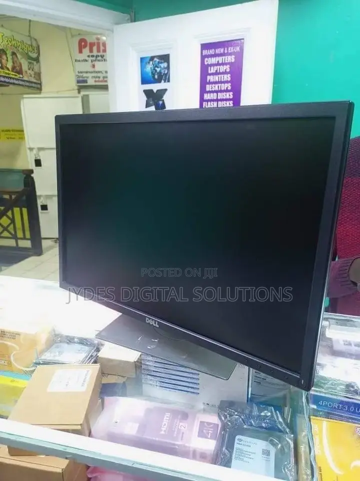 24" Dell Wide TFT Monitor