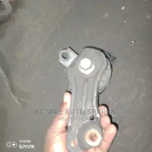 1KR Passo Engine Mount