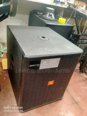 Jbl Bass Srx 718s