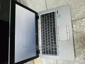 Laptop HP EliteBook 820 G3 8GB Intel Core I5 SSD 500GB