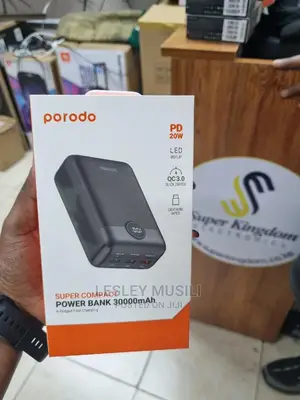 Porodo Super Compact Power Bank 30000mah PD 20W QC3.0