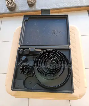 NEW Hole Saws