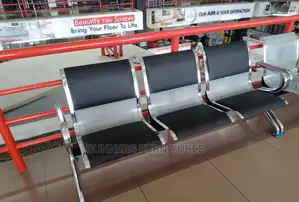 Airport Padded Link Chair.