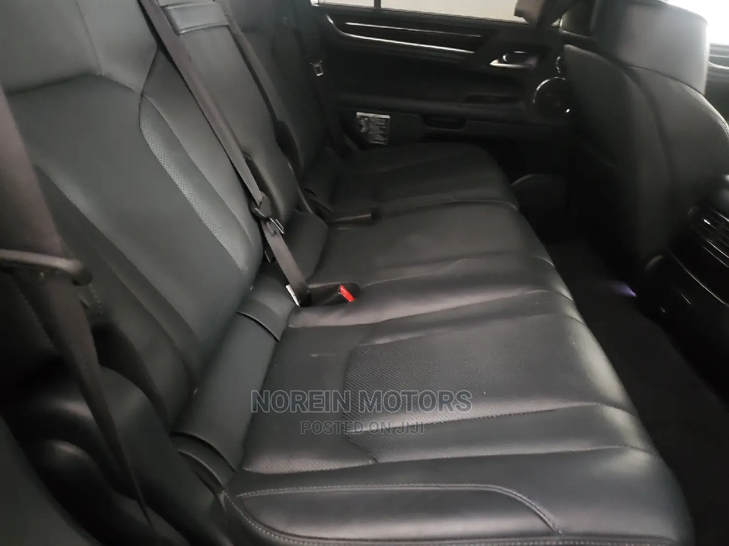 Lexus LX 2018 Matt Black