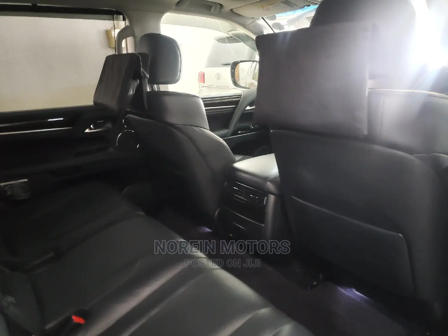 Lexus LX 2018 Matt Black