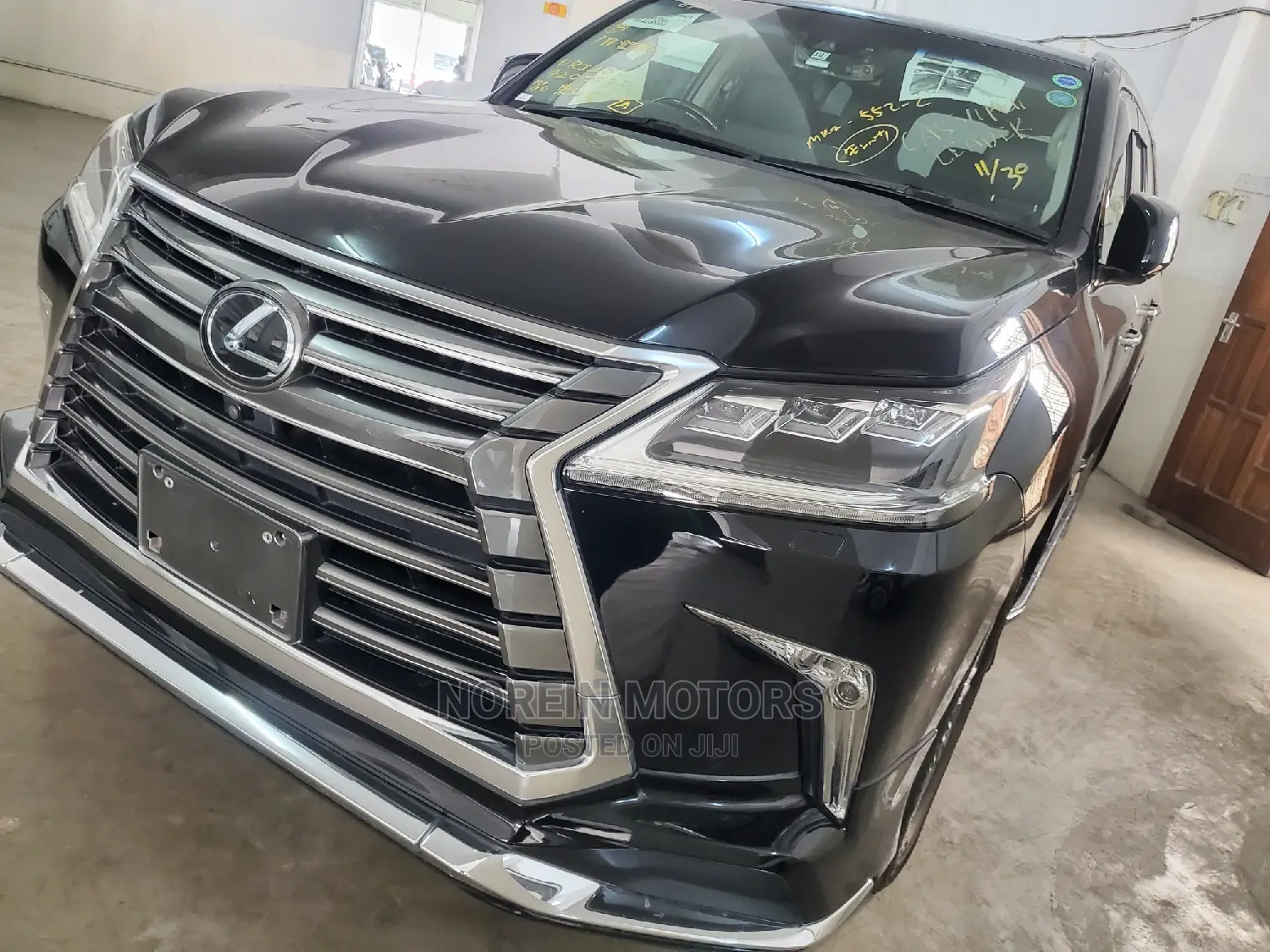 Lexus LX 2018 Matt Black