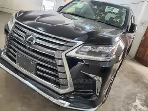 Lexus LX 2018 Matt Black
