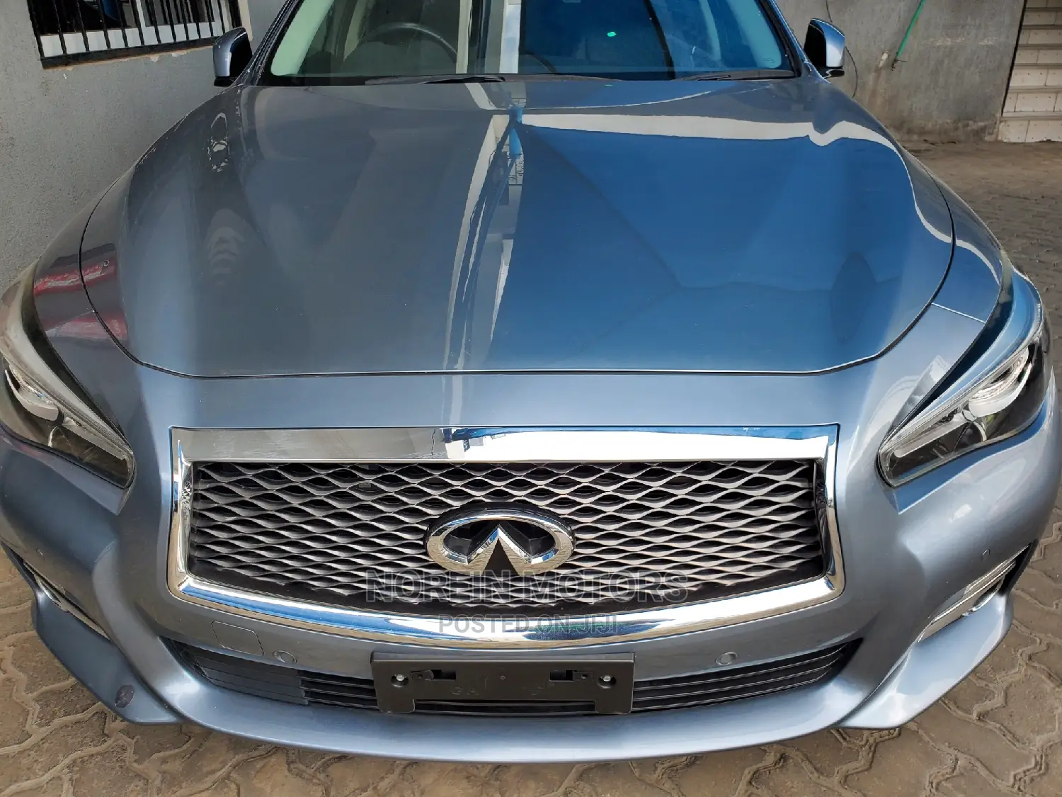Nissan Skyline 2016 Blue