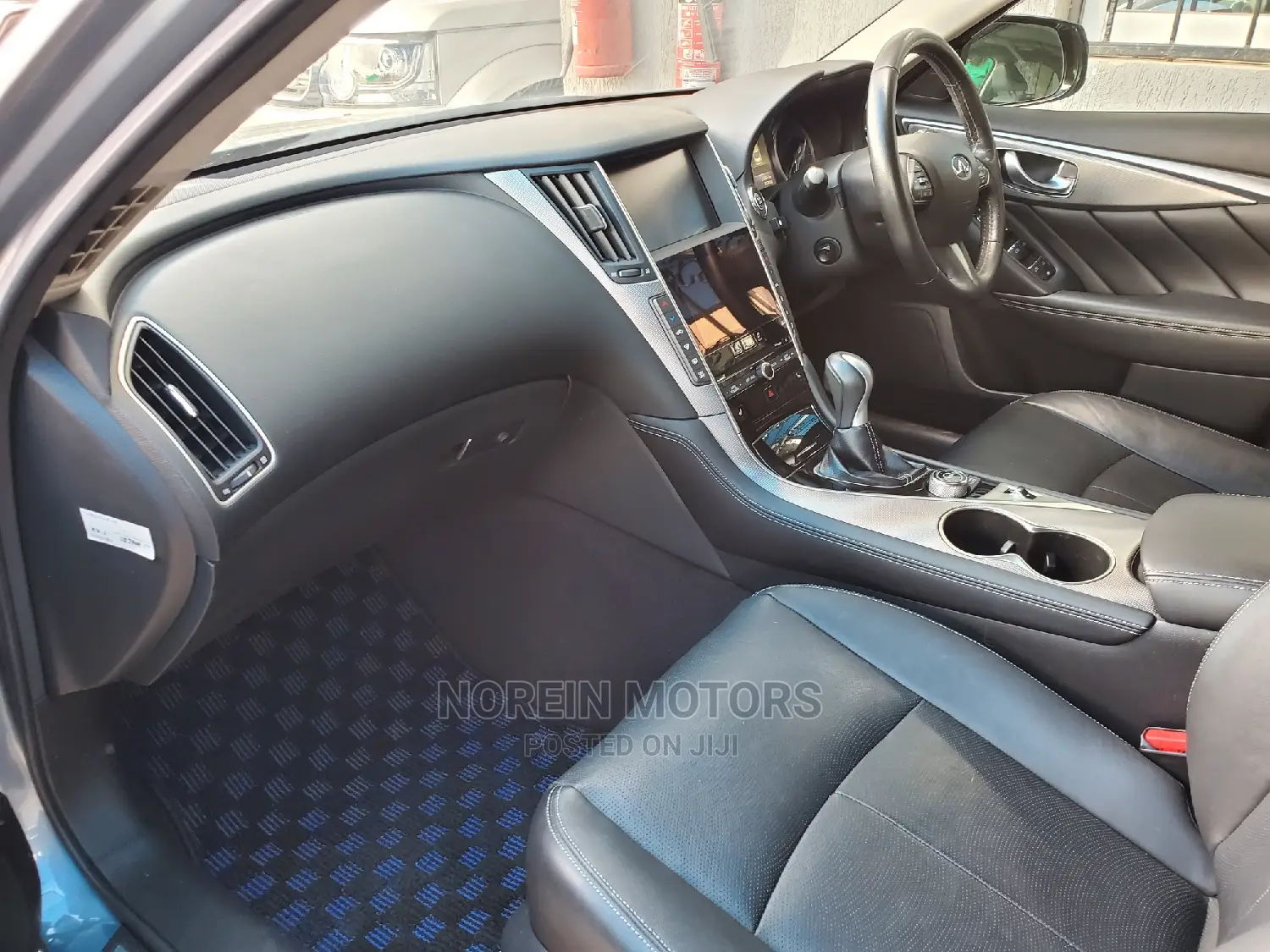 Nissan Skyline 2016 Blue