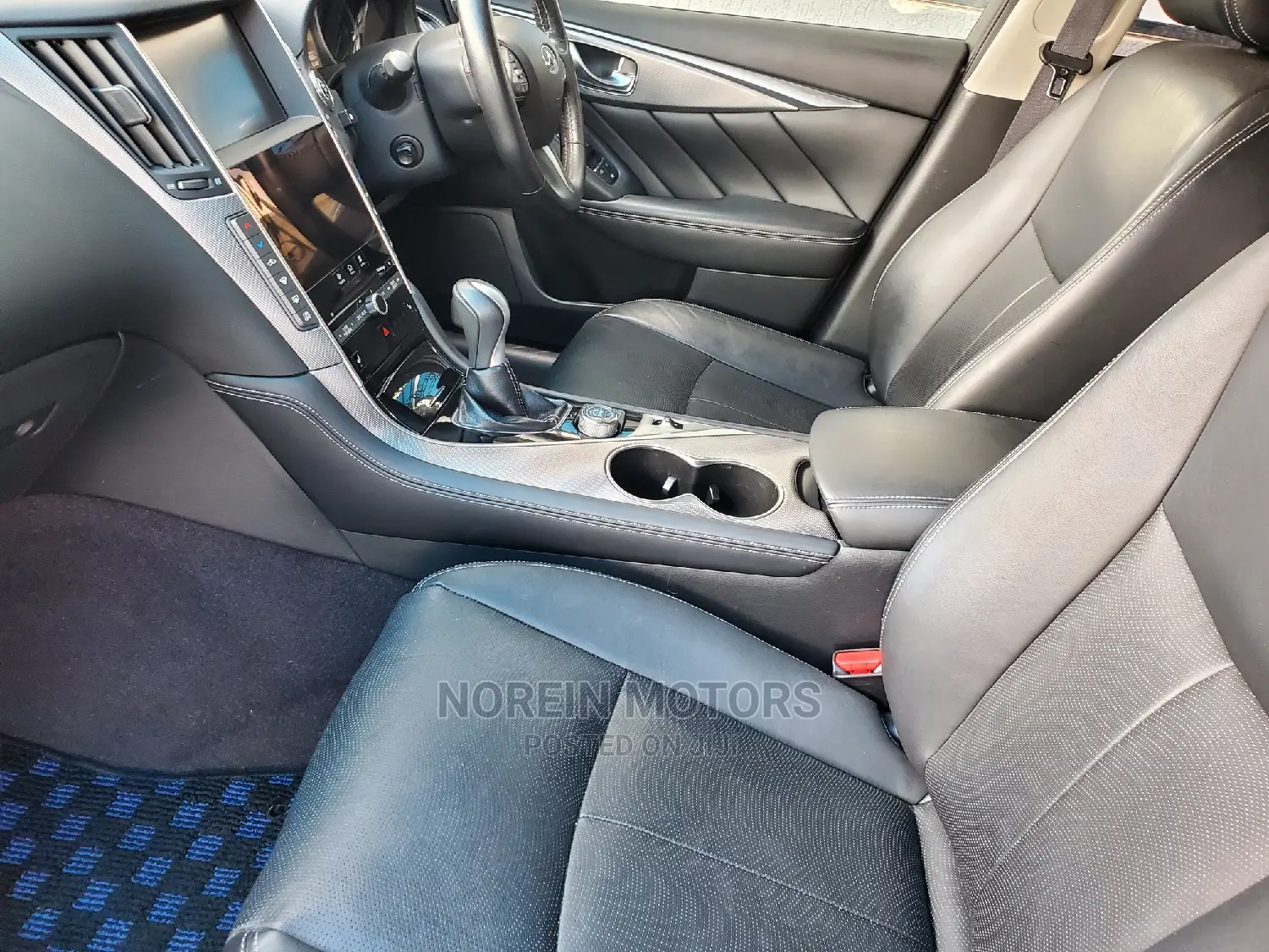 Nissan Skyline 2016 Blue