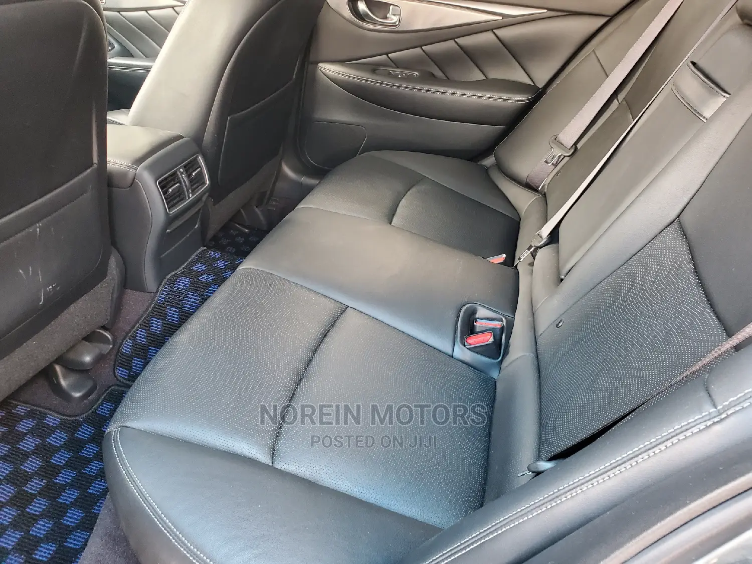Nissan Skyline 2016 Blue