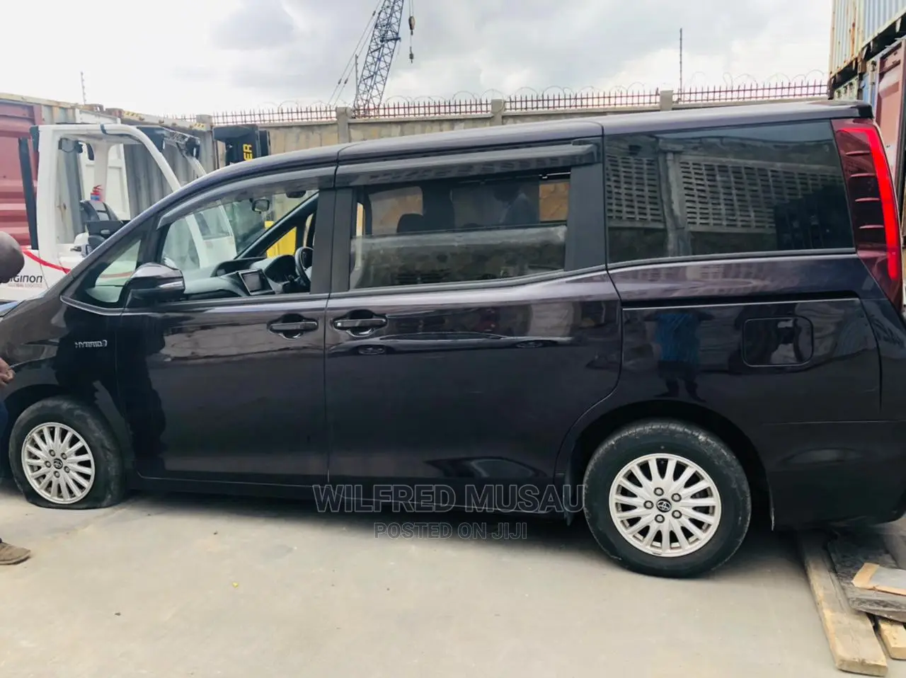 Toyota Noah 2015 Black