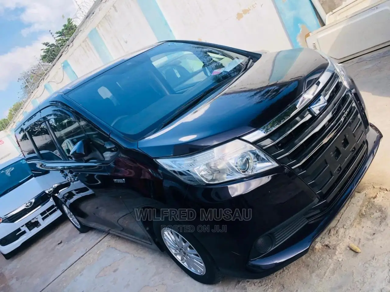 Toyota Noah 2015 Black