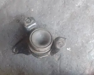 Noah 1az Engine Mounting