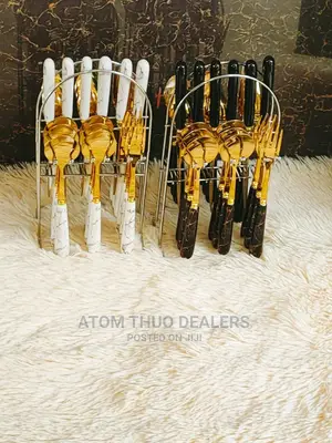 24pcs Golden Cutlery Set.