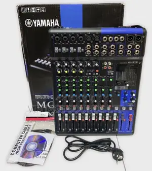 New Yamaha MG12XU 12-Input 4-Bus Mixer With Effects