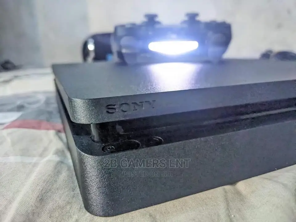 Ps4 Slim. 9.51 Version, Clean
