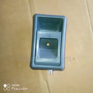 Inner Door Handle Toyota Corolla EE90/Nissan Sahara/Z16