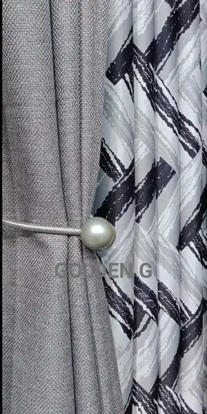 Curtains And Shears Available In Affordable Prices