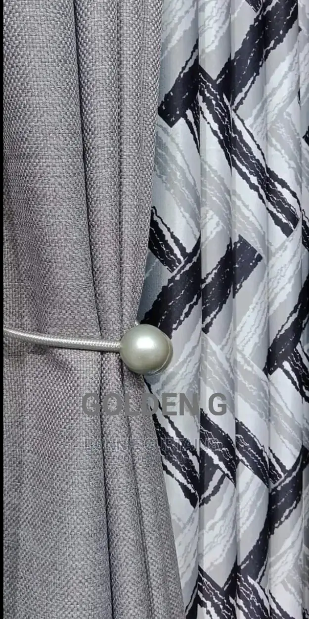 Curtains And Shears Available In Affordable Prices