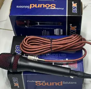 BNK Profissional Vocal Microphone KTV Dynamic Microphone B4
