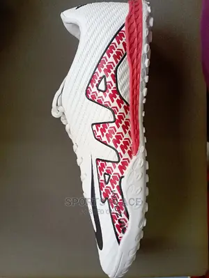 Air Zoom Turf Boots