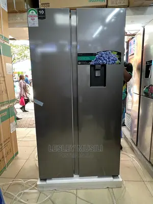 Hisense 518 LTRS Side by Side No-Frost Refrigerator