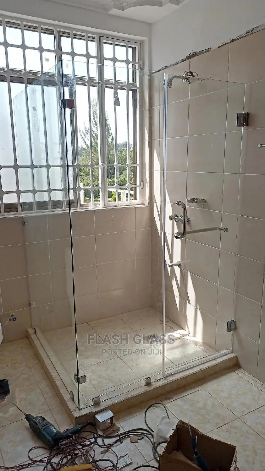 Shower Cubicle Frameless