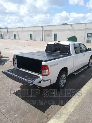 Hard Tri Fold Bed Cover for Dodge and in Stock