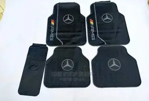 Mercedes Rubber Mat With Grey Line