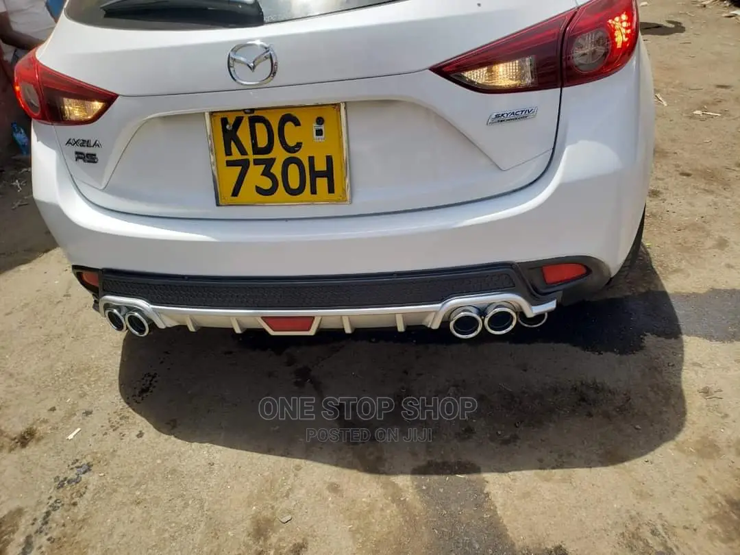 Mazda Axela Fitted With White Rear Diffuser