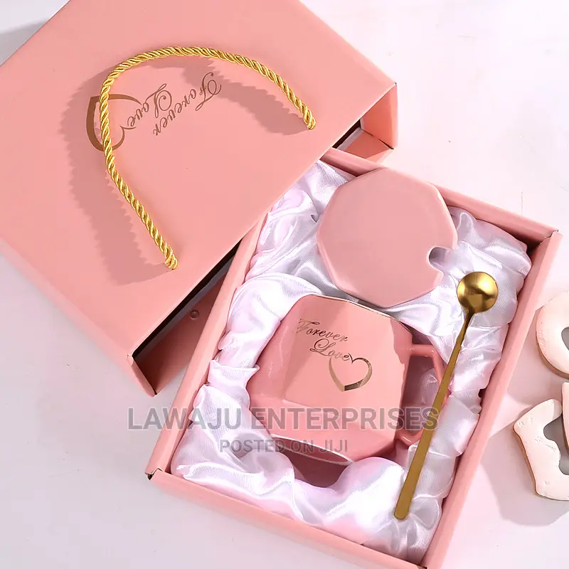 Valentines Diamond Shape Ceramic Cup Set Gift Box