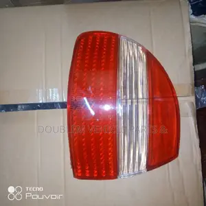 Tail Lens Toyota Corolla AE111 Body