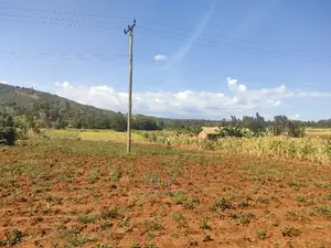 2.1 Acres Kiangwachi Sagana/Karatina Highway