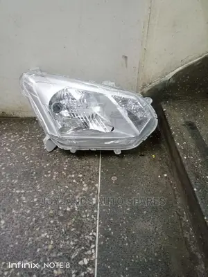 Headlight D-Max 2016