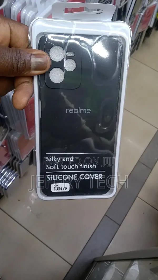 Silicone Matte Rubber Translucent Phone Case for Realme C35