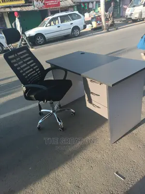 Office Seat and Desk