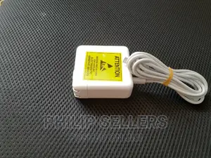 61W Apple A1718, A1708 Laptop Type-C AC Adapter