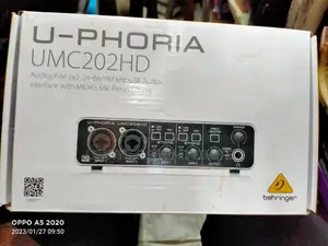 U Phoria 202 Interface