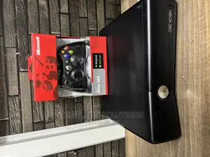 Xbox 360 Chipped With 10 Games! 