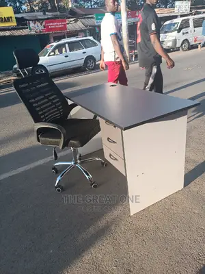 Office Desk+Office Chair