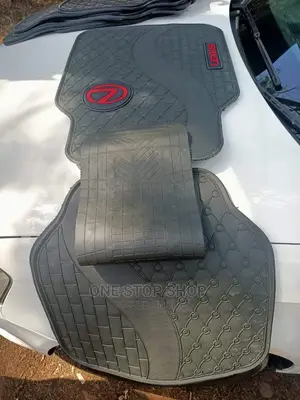 Lexus Branded 5 Pcs Car Floor Mats Carpets