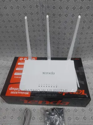 Tenda Router 300mbs.
