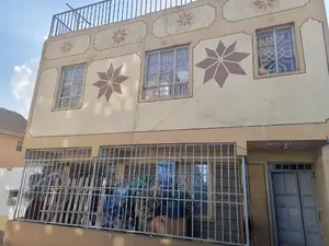 8bdrm Block of Flats in Golden Gate, South B for Sale