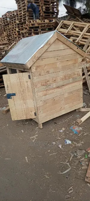 German Shepherd Dog Kennel at Affordable Price